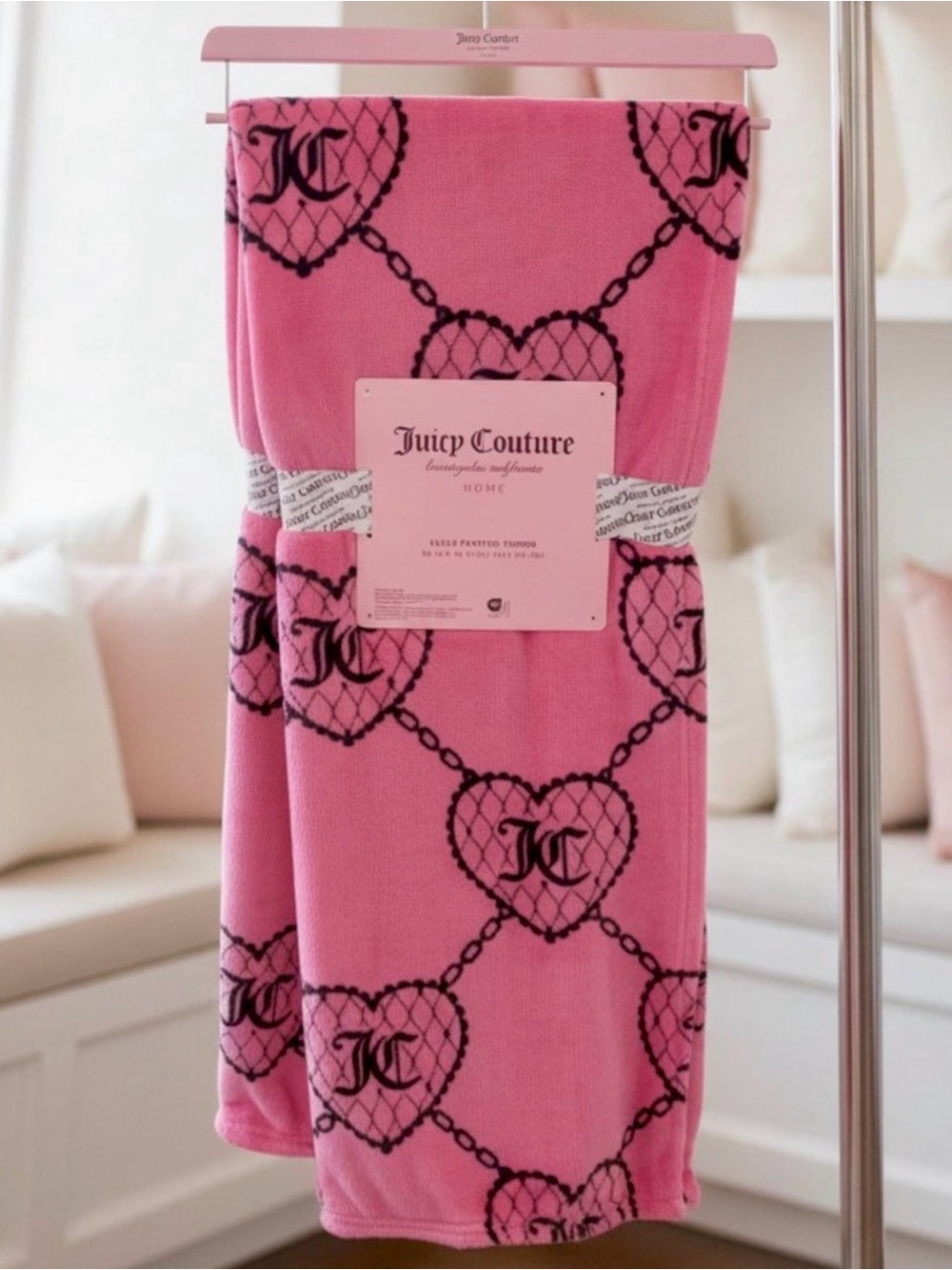 Juicy Couture Pink Heart-Chain Plush Pajama Throw 50x70